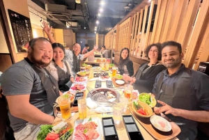 Tokyo: Night Foodie Tour in Shinjuku