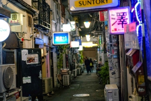 Tokyo: Night Foodie Tour in Shinjuku