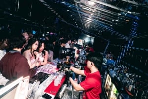 Tokyo Shinjuku: WARP Nightclub Ticket & VIP (für Ausländer)