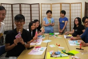 Tokyo: Origami Folding Workshop