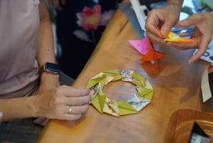東京：地元の家でお茶とお菓子を楽しみながら折り紙を折りましょう
