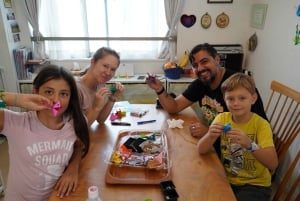 東京：地元の家でお茶とお菓子を楽しみながら折り紙を折りましょう