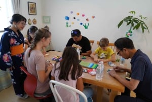 東京：地元の家でお茶とお菓子を楽しみながら折り紙を折りましょう