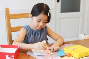 東京：地元の家でお茶とお菓子を楽しみながら折り紙を折りましょう