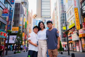 Tokyo: Photo Shoot with a Private Vacation Photographer