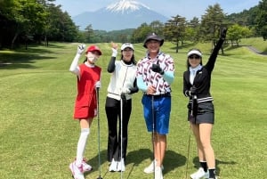 Tokyo: Private 2-Day Mt. Fuji Golf Getaway with Hotel Stay