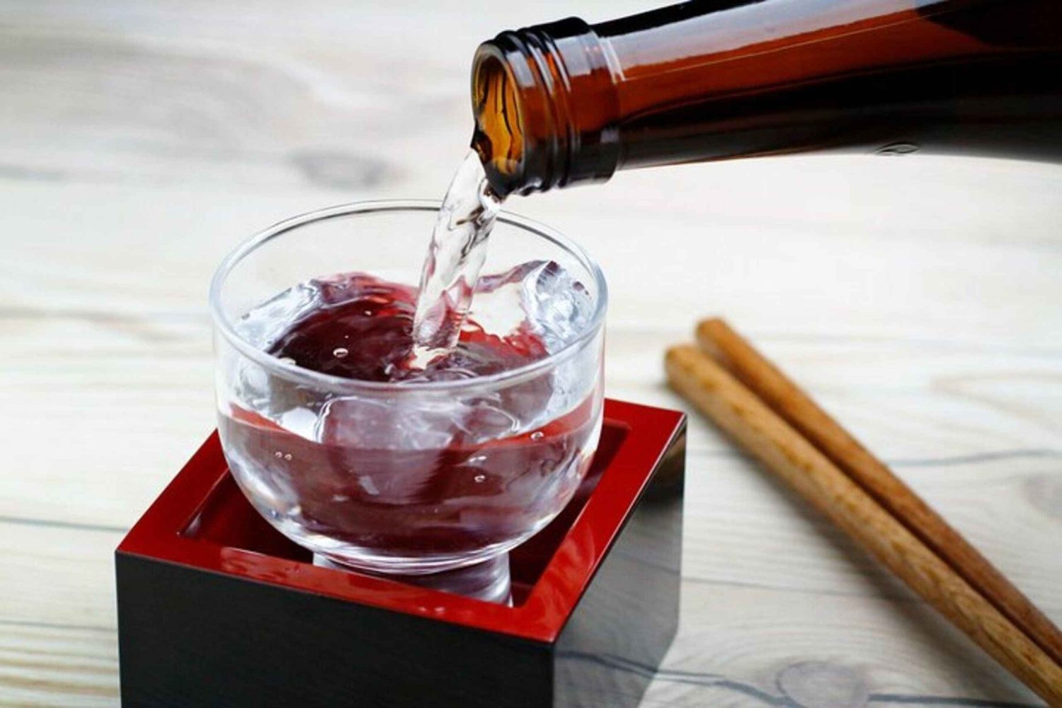 Tokio: Yksityinen 4 tunnin sake-kierros valtion lisensioidun oppaan kanssa