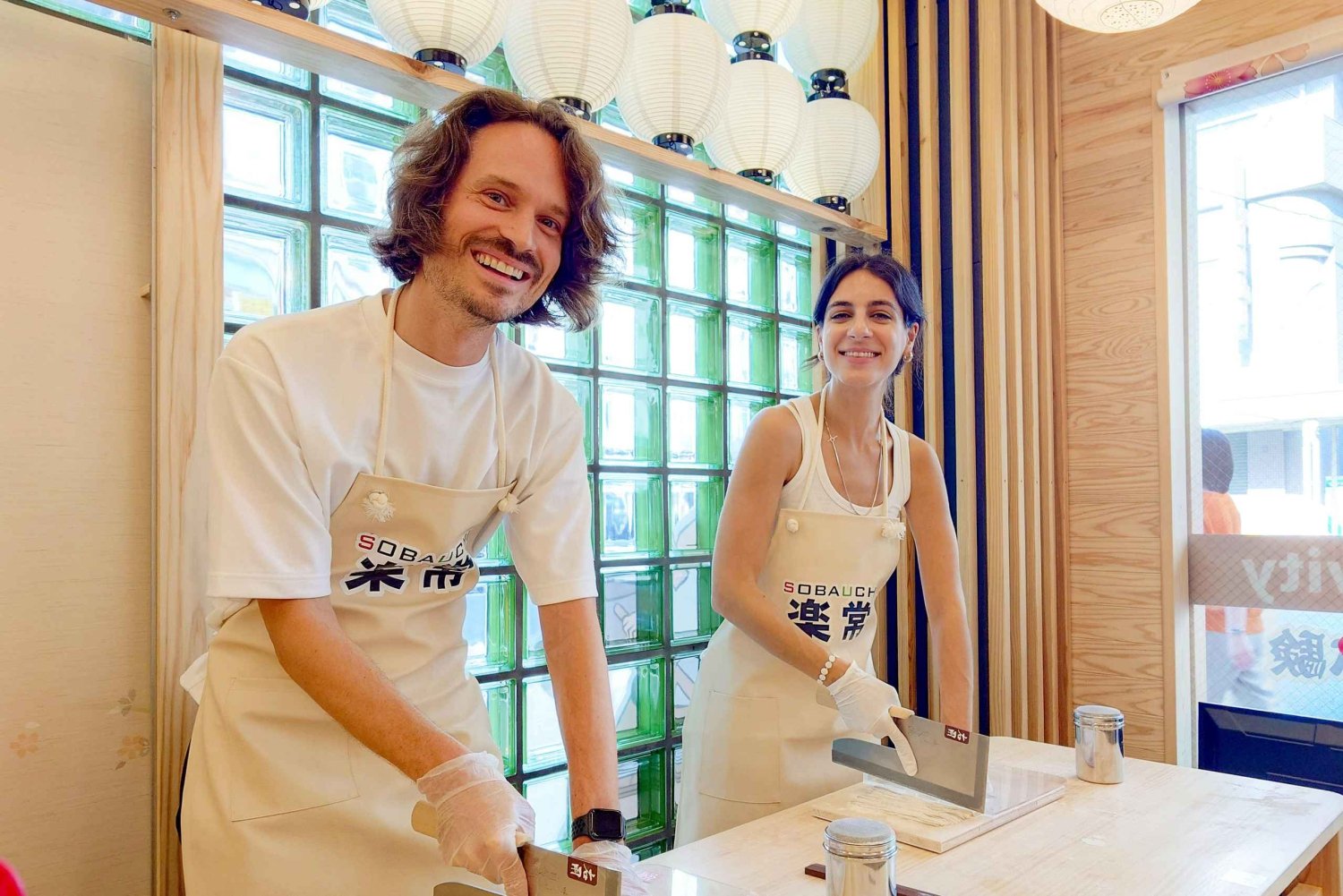 東京：プライベート5時間ツアーと1時間のそば打ち体験