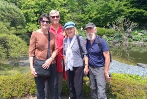 Tokyo: Private City Highlights Tour with Local Guide