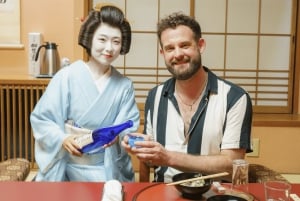 Tokyo : Dîner privé avec des geishas dans un Ryotei réservé aux membres