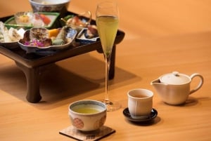 Tokyo: Privat tur og tradisjonell forestilling med middag