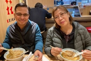 Tokyo: Privat tur og tradisjonell forestilling med middag