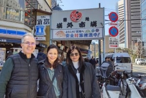 Tokyo: Privat tur og tradisjonell forestilling med middag
