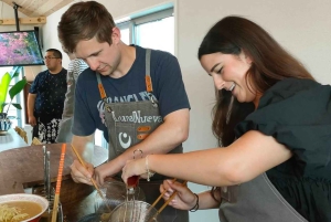 Tokio: Ramen- & Teigtaschen-Kochkurs mit Chefkoch, auch für Veganer