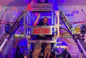 Tokio: Robot Piloting Attraction Ticket