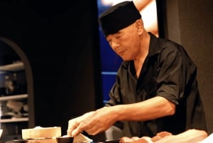 Onbeperkt sake proeven met sushi omakase-proeverij in Tokio