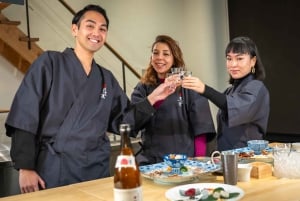 Esperienza di degustazione di sake e abbinamento con caviale a Tokyo