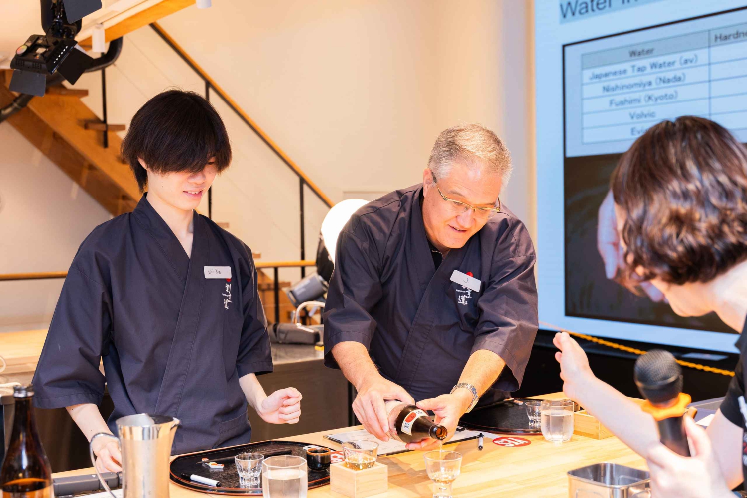Degustacja sake w Tokio i lekcja gotowania Wagyu Sukiyaki