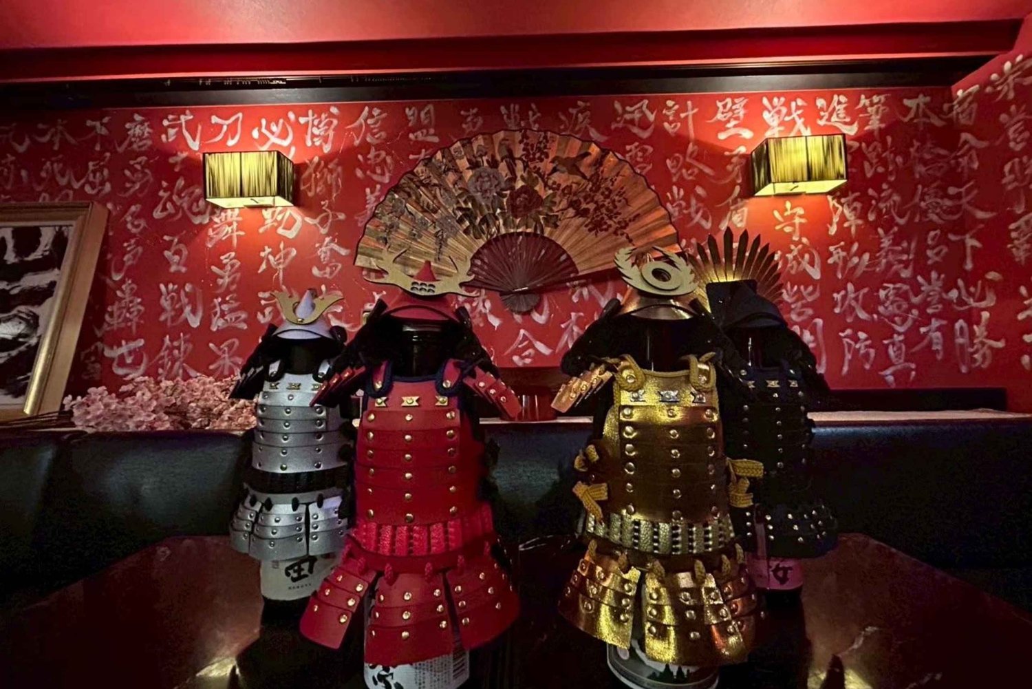 Tóquio: Traje de samurai, degustação de saquê e whisky