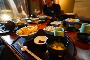 Tokio: Experiencia Samurai con almuerzo y tour guiado