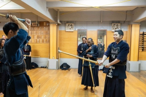 Tokio: Samurai Kendo Praxiserfahrung