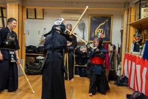 Tokio: Samurai Kendo Praxiserfahrung