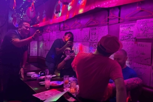 Tokyo: Skjult lokal baropplevelse i Shibuya med lokal guide