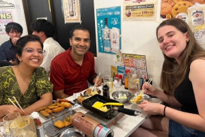 Tokyo: Shinjuku Food Tour (13 Dishes and 4 Eateries)