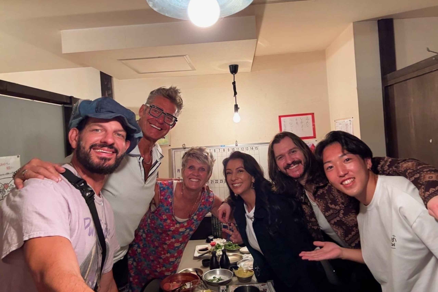 Tokio: Wycieczka po lokalnych ukrytych barach/izakaya i karaoke w Shibuya