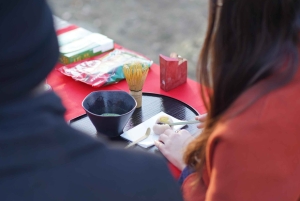 Токио: мастер-класс по приготовлению матча под открытым небом в Сибуя