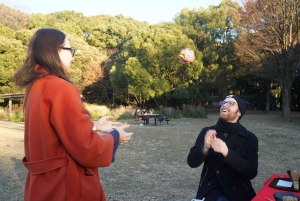 Токио: мастер-класс по приготовлению матча под открытым небом в Сибуя