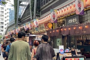 Tokyo: Shibuya Tour with a Local Guide in Spanish and Hidden Gems