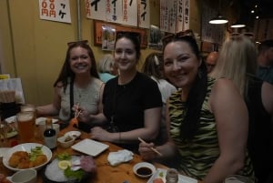 Tokyo: Shinjuku-madtur – 15 retter, 3 drikkevarer, 4 spisesteder