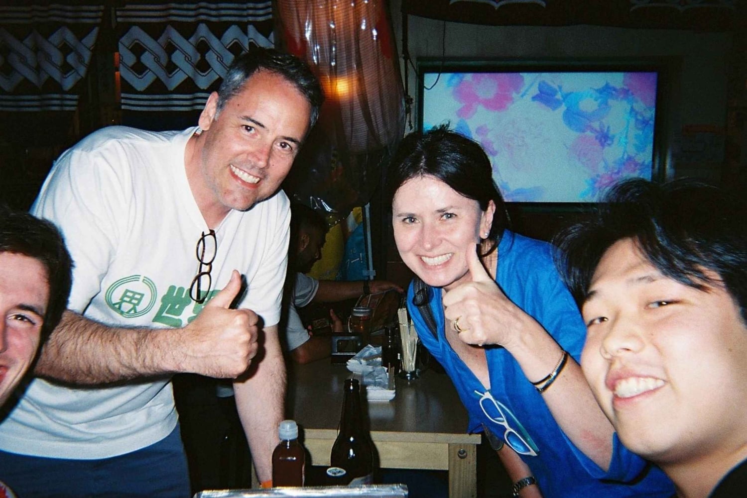 Tokio: Bar Hopping w Shinjuku i wymiana kulturowa z lokalnymi mieszkańcami