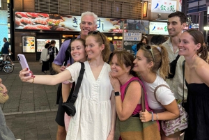 Tokyo: Shinjuku Bar Hopping & Cultural Exchange with Locals