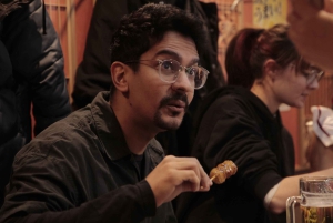 Tokyo : visite guidée des bars de Shinjuku avec repas et boissons