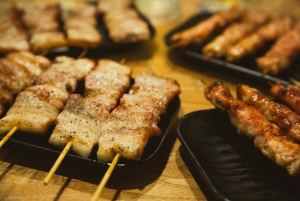 Tokyo - en barrunda Shinjuku Izakaya och Golden Gai Bar Hopping Tour