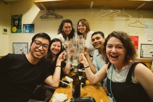 Tokyo - en barrunda Shinjuku Izakaya och Golden Gai Bar Hopping Tour