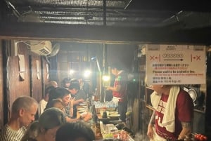 Tokio: Shinjukun ilta-izakaya-sake-kierros