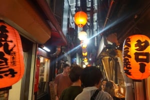 Tokyo: Shinjuku Hidden Japanese Bar Tour (Neon Light City)