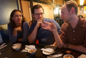 Tokyo: Shinjuku Hidden Japanese Bar Tour (Neon Light City)