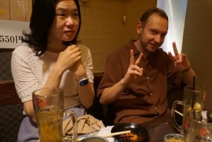 Tokyo: Shinjuku Hidden Japanese Bar Tour (Neon Light City)