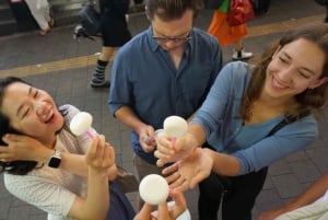 Tokyo: Shinjuku Hidden Japanese Bar Tour (Neon Light City)