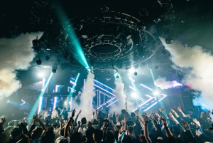 東京新宿：WARPナイトクラブチケット＆VIP（外国人向け）