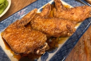 Tokio: ¡Disfruta de una experiencia de yakitori en un izakaya con guía en la zona del Skytree!