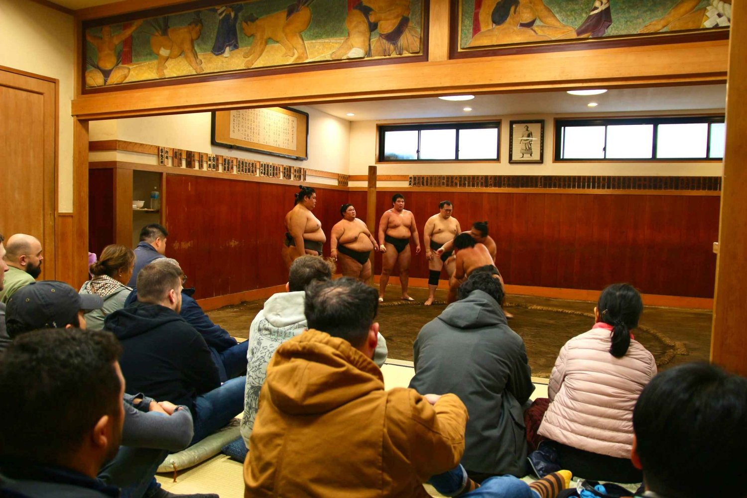 Tokyo: Sumo-morgenøvelse og tilgang bak kulissene