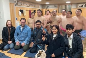 Tokio: Poranny trening sumo w Ryogoku i sesja zdjęciowa