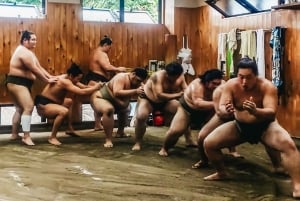 Tokio: Poranny trening sumo