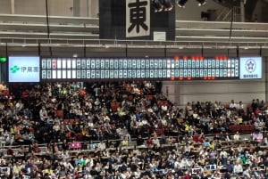 Tokio: turniej sumo: wycieczka z przewodnikiem + bilet i przydzielone miejsce