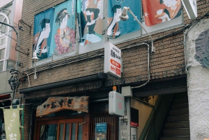 Tokyo : cours de préparation de sushis en veste happi près d'un site célèbre